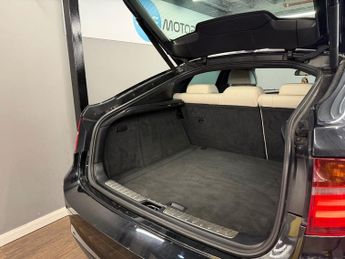 BMW X6 3.0 40d SUV 5dr Diesel Auto xDrive Euro 5 (306 ps)