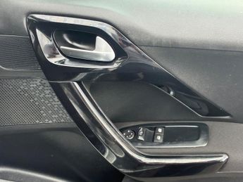 PEUGEOT 208 1.2 PureTech Allure Hatchback 5dr Petrol Manual Euro 6 (82 ps)