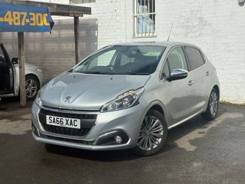 PEUGEOT 208 1.2 PureTech Allure Hatchback 5dr Petrol Manual Euro 6 (82 ps)