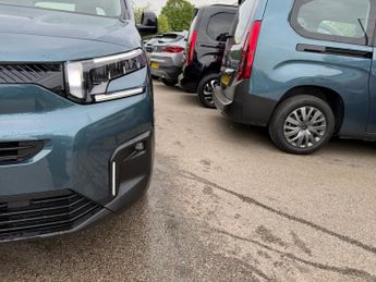 CITROEN E-BERLINGO 52kWh PLUS M MPV 5dr Electric Auto (7.4kW Charger) (136 ps)