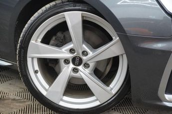 AUDI A4 AVANT 2.0 TDI 35 S line Estate 5dr Diesel S Tronic Euro 6 (s/s) (163 p