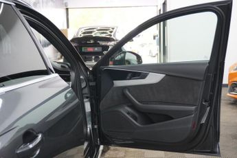AUDI A4 AVANT 2.0 TDI 35 S line Estate 5dr Diesel S Tronic Euro 6 (s/s) (163 p