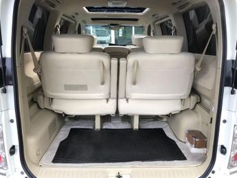 NISSAN ELGRAND 3.5 RIDER S