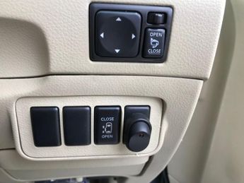 NISSAN ELGRAND 3.5 RIDER S