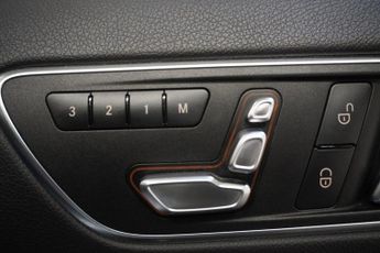 MERCEDES-BENZ GLA Mercedes-Benz GLA 2.1 GLA220d AMG Line (Premium Plus) SUV 5dr Di