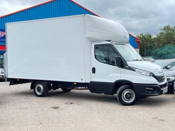 Iveco Daily Luton 2.3D 14V 35S 3450 L4 Euro 6 1owner