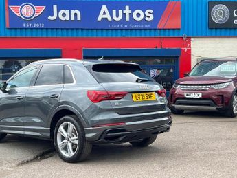 AUDI Q3 2.0 TDI 35 S line S Tronic Euro 6 (s/s) 5dr
