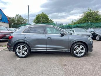 AUDI Q3 2.0 TDI 35 S line S Tronic Euro 6 (s/s) 5dr
