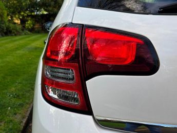 CITROEN C3 1.4i Connexion Hatchback 5dr Petrol Manual Euro 5 (75 ps)