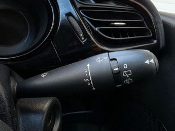 CITROEN C3 1.4i Connexion Hatchback 5dr Petrol Manual Euro 5 (75 ps)