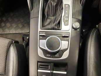 AUDI A3 1.5 TFSI CoD 35 S line Sportback 5dr Petrol S Tronic Euro 6 (s/s