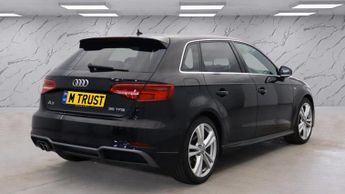 AUDI A3 1.5 TFSI CoD 35 S line Sportback 5dr Petrol S Tronic Euro 6 (s/s