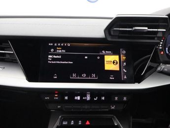 AUDI A3 2.0 TDI 35 S line Sportback 5dr Diesel S Tronic Euro 6 (s/s) (15