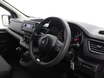 RENAULT TRAFIC 2.0 dCi Blue LL30 Business Panel Van 5dr Diesel Manual L2 H1 Eur