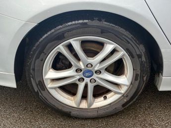 FORD MONDEO 2.0 TDCi Titanium Estate 5dr Diesel Powershift Euro 6 (s/s) (150