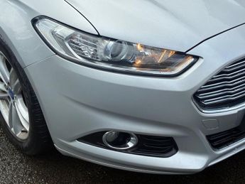 FORD MONDEO 2.0 TDCi Titanium Estate 5dr Diesel Powershift Euro 6 (s/s) (150