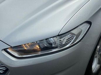 FORD MONDEO 2.0 TDCi Titanium Estate 5dr Diesel Powershift Euro 6 (s/s) (150