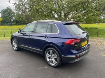 VOLKSWAGEN TIGUAN 2.0 TDI BlueMotion Tech SEL SUV 5dr Diesel DSG Euro 6 (s/s) (150