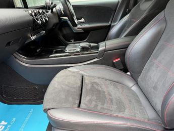 MERCEDES-BENZ A-CLASS 1.3 A200 AMG Line (Executive) Hatchback 5dr 