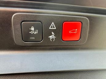 PEUGEOT 5008 1.5 BlueHDi GT Premium SUV 5dr Auto 