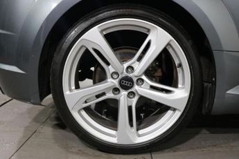 AUDI TT 2.0 TDI Black Edition Coupe 3dr Diesel S Tronic quattro Euro 6 (
