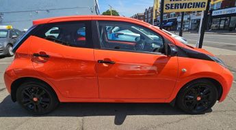 TOYOTA AYGO AUTOMATIC 1.0 VVT-i x-cite Hatchback 5dr Petrol x-shift Euro 5 E
