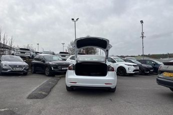 TESLA Model 3 Standard Range Plus Saloon 4dr Electric Auto RWD (241 bhp) Fixed
