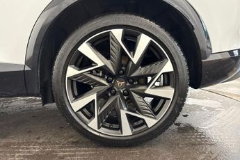 CUPRA FORMENTOR 1.5 eHybrid 25.8kWh V2 SUV 5dr Petrol Plug-in Hybrid DSG Euro 6 