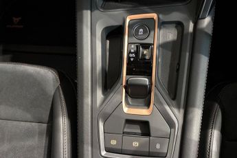 CUPRA FORMENTOR 1.5 eHybrid 25.8kWh V2 SUV 5dr Petrol Plug-in Hybrid DSG Euro 6 