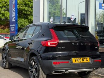 VOLVO XC40 2.0 D4 Inscription Pro SUV 5dr Diesel Auto AWD Euro 6 (s/s) (190