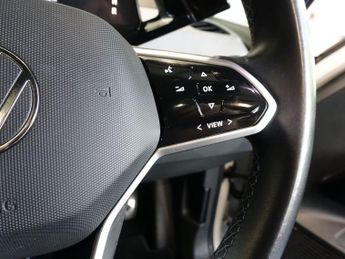 VOLKSWAGEN ID.3 Pro Performance 58kWh Family Hatchback 5dr Electric Auto (204 ps