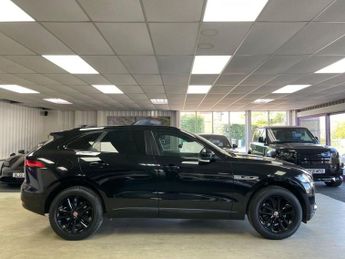 JAGUAR F-PACE 2.0 D165 R-Sport SUV 5dr Diesel Manual Euro 6 (s/s) (163 ps)