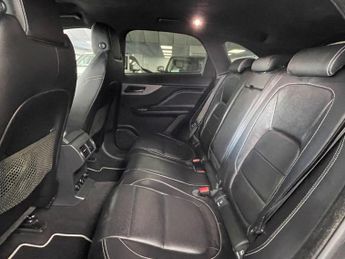 JAGUAR F-PACE 2.0 D165 R-Sport SUV 5dr Diesel Manual Euro 6 (s/s) (163 ps)