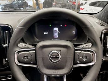 VOLVO C40 Recharge 69kWh Plus SUV 5dr Electric Auto (231 ps)