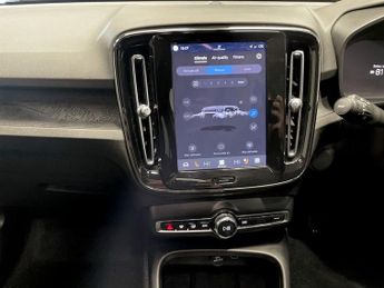 VOLVO C40 Recharge 69kWh Plus SUV 5dr Electric Auto (231 ps)
