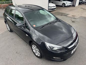 VAUXHALL ASTRA 1.6 16V Design Sports Tourer 5dr Petrol Auto Euro 5 (115 ps)
