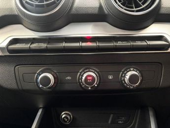 AUDI Q2 1.5 TFSI CoD 35 Sport SUV 5dr Petrol S Tronic Euro 6 (s/s) (150 