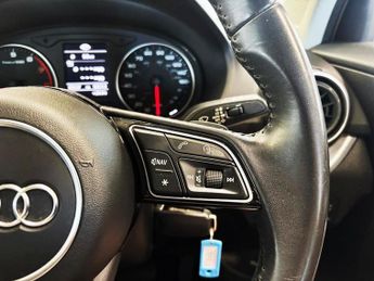 AUDI Q2 1.5 TFSI CoD 35 Sport SUV 5dr Petrol S Tronic Euro 6 (s/s) (150 