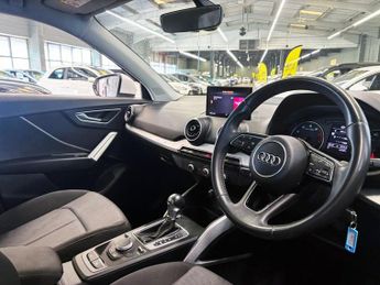 AUDI Q2 1.5 TFSI CoD 35 Sport SUV 5dr Petrol S Tronic Euro 6 (s/s) (150 