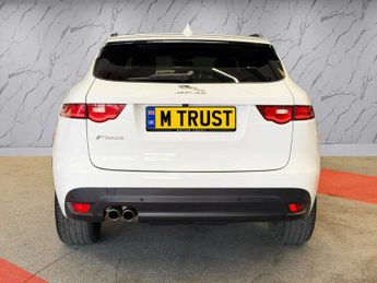 JAGUAR F-PACE 2.0 D165 R-Sport SUV 5dr Diesel Manual Euro 6 (s/s) (163 ps)