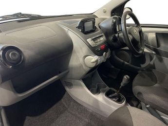 TOYOTA AYGO 1.0 VVT-i Go Hatchback 5dr Petrol Manual Euro 5 (67 ps)