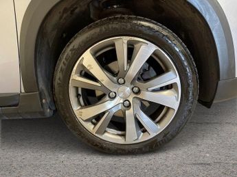 PEUGEOT 2008 1.2 PureTech Allure SUV 5dr Petrol EAT Euro 6 (s/s) (110 ps)