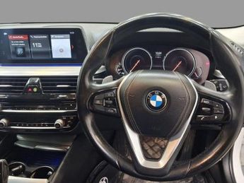 BMW 5 SERIES 2.0 520d SE Touring 5dr Diesel Auto Euro 6 (s/s) (190 ps)