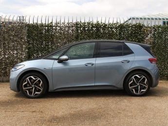 VOLKSWAGEN ID.3 Pro S 77kWh Tour Hatchback 5dr Electric Auto (4 Seat) (204 ps)