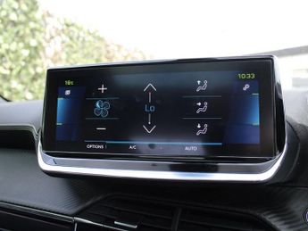 PEUGEOT E-2008 50kWh GT SUV 5dr Electric Auto (136 ps)