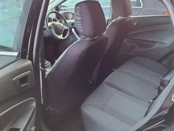 FORD FIESTA 1.4 Titanium Hatchback 5dr Petrol Automatic (154 g/km, 94 bhp)