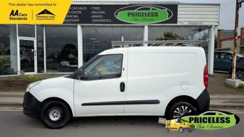 Vauxhall Combo 1.3 CDTi 2000 16v Temperature Controlled 3dr Diesel Manual FWD L
