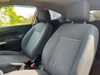 FORD FIESTA 1.25 Edge Hatchback 3dr Petrol Manual (127 g/km, 59 bhp)