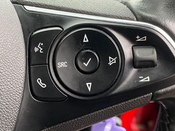 VAUXHALL CROSSLAND X 1.2 SE SUV 5dr Petrol Manual Euro 6 (83 ps)
