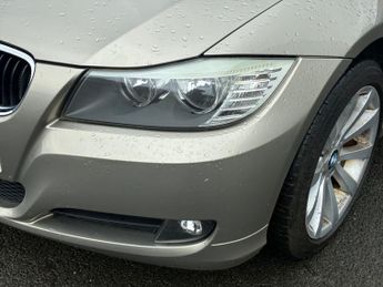 BMW 3 SERIES 2.0 318d SE Touring 5dr Diesel Steptronic Euro 5 (143 ps)